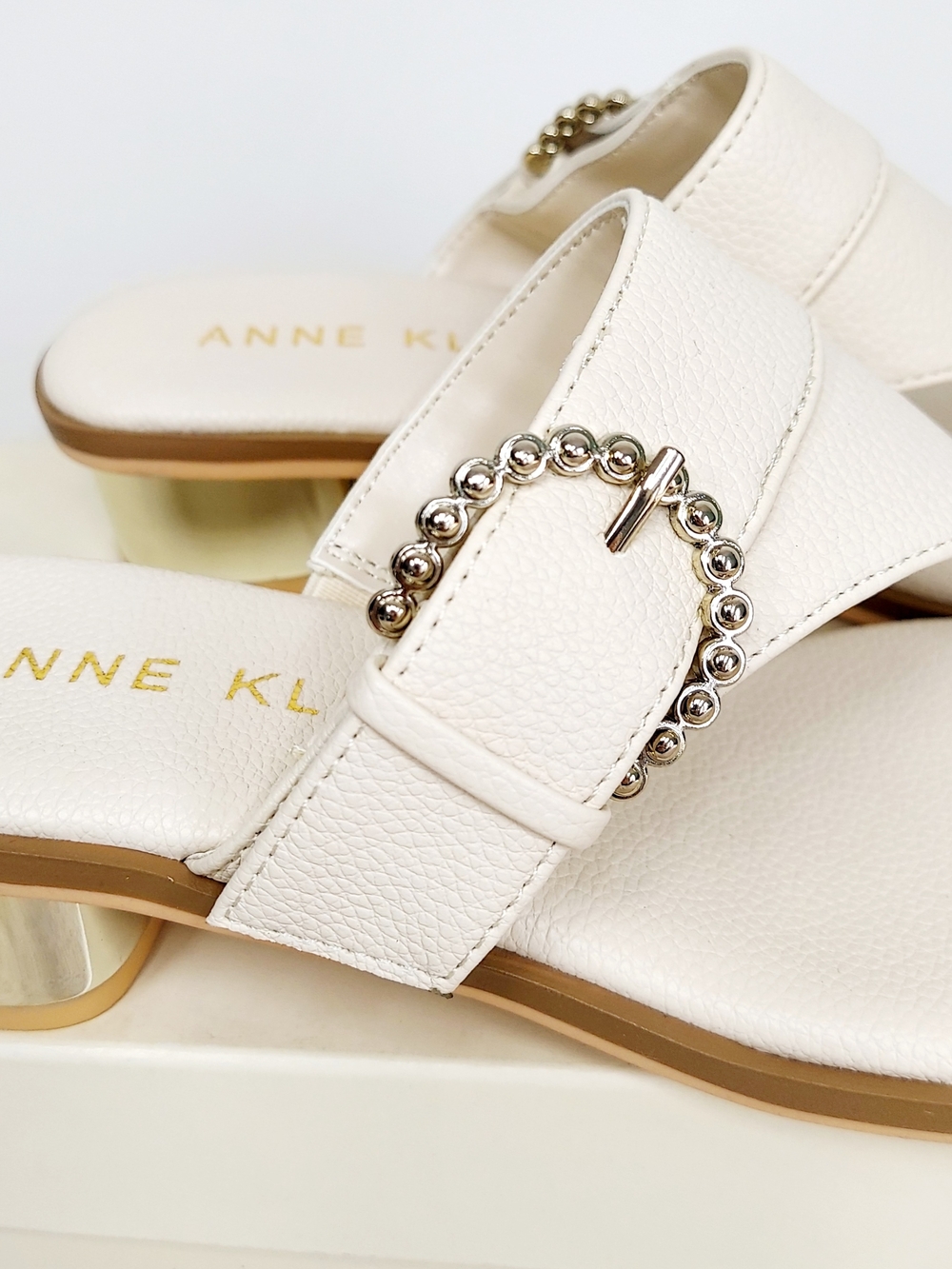 Anne Klein Ivory Thong Iflex Thessy Heel Sandal Women's Size 6.5 NWT Preppy - Picture 5 of 15